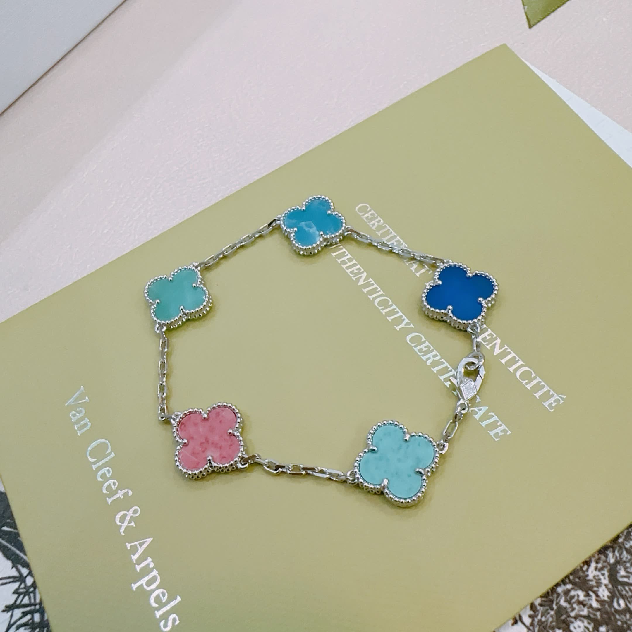 Van Cleef & Arpels Alhambra Bracelet